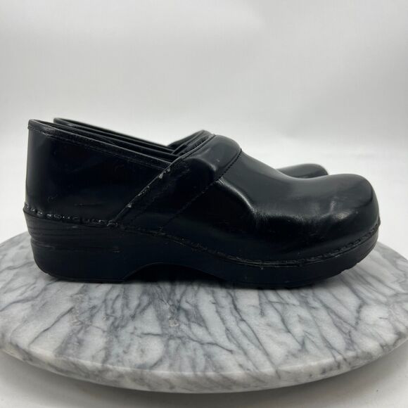 Dansko Nursing Clog Womens 40 Black Leather Wedge Comfort Shoes Professional - Picture 2 of 13